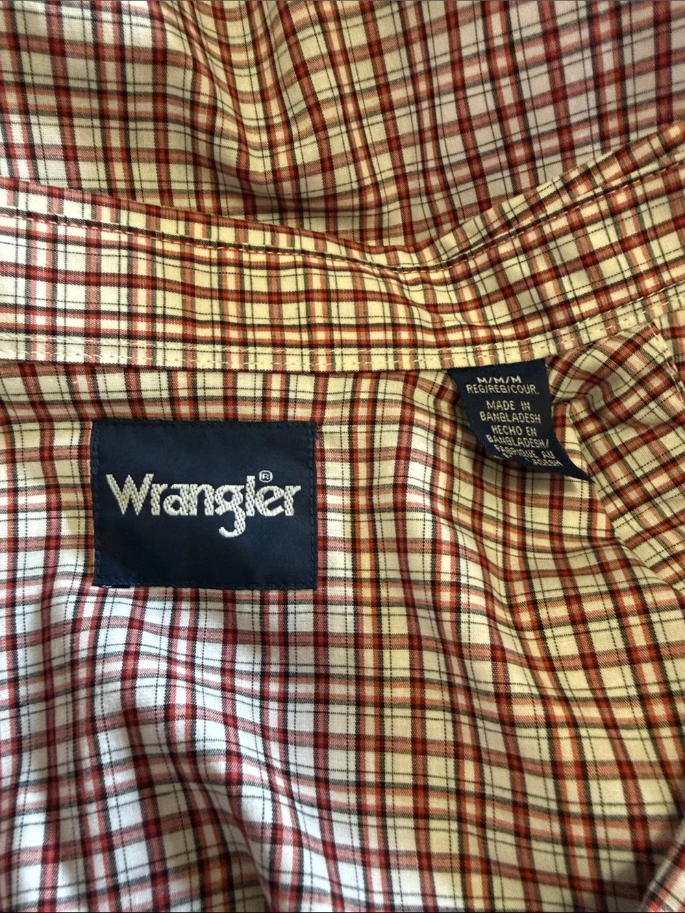 Wrangler Red and White Plaid Short-Sleeve Button-Down Shirt